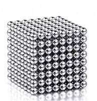 MAGNETIC BALLS